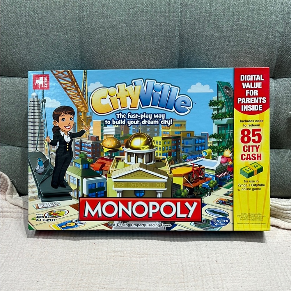 Hasbro CityVille Monopoly Board Game
